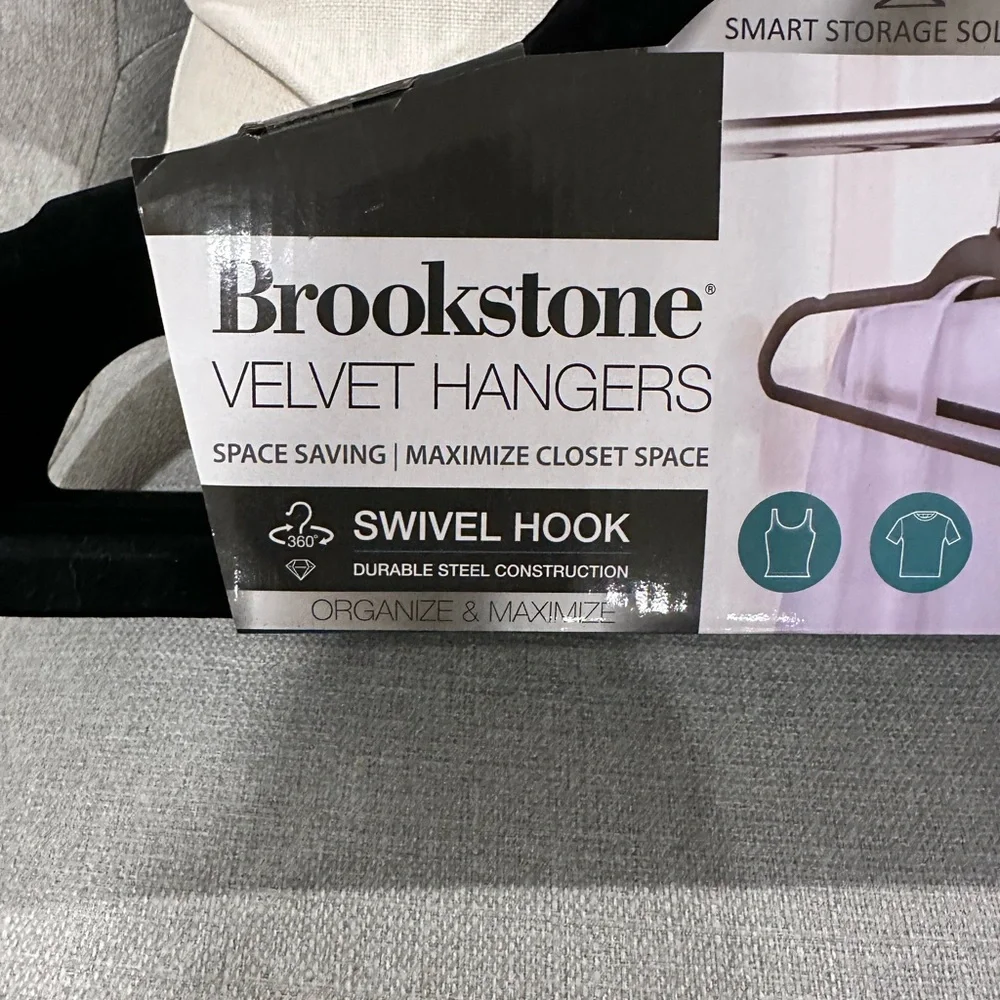 Brookstone Velvet Hangers with Swivel Hook 25 Hangers